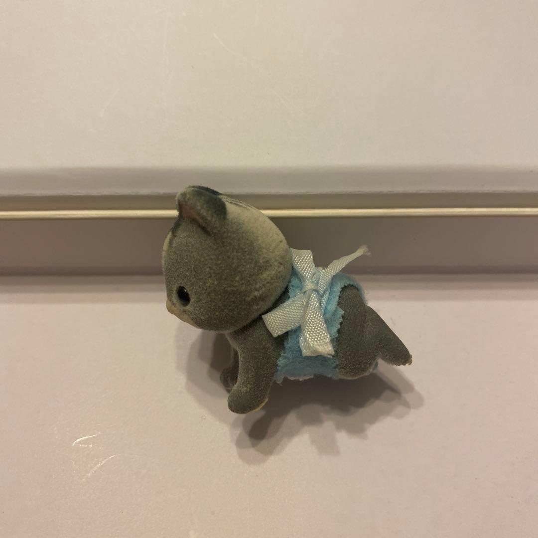 レア】シルバニアファミリー グレーシマネコ 赤ちゃん 海外版 - メルカリ