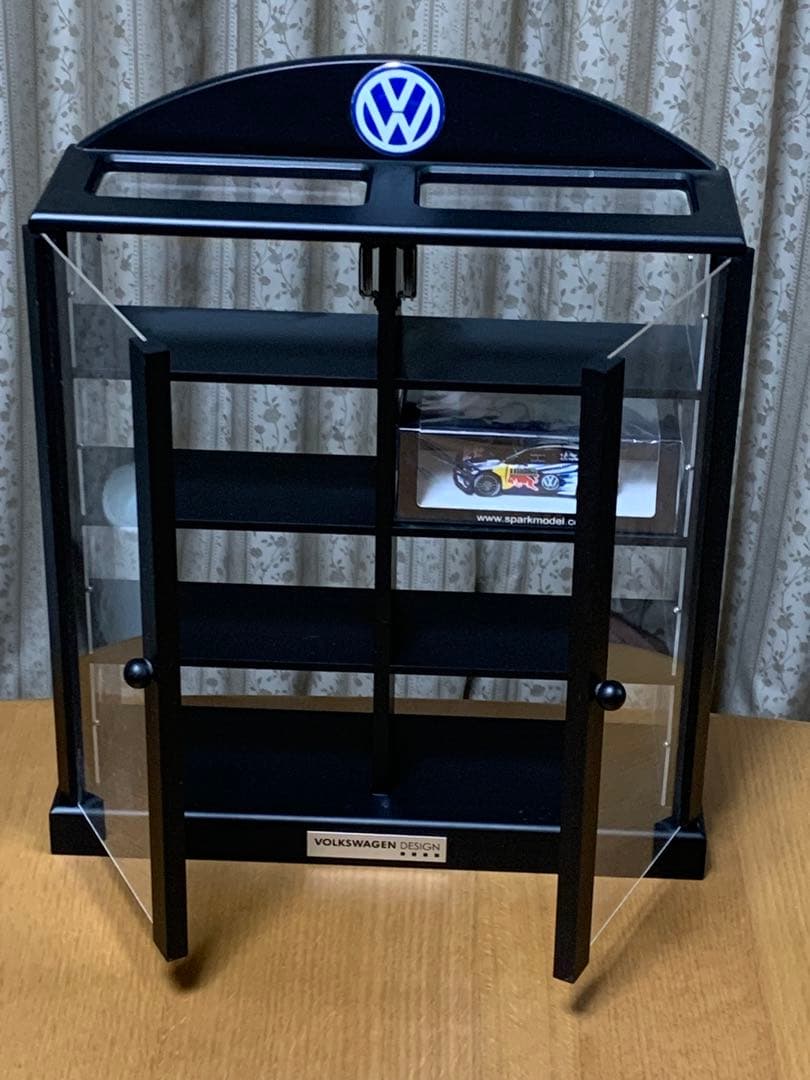 VW フォルクスワーゲン特注製　ミニカー飾りケース　1/43 ８台収納　未使用