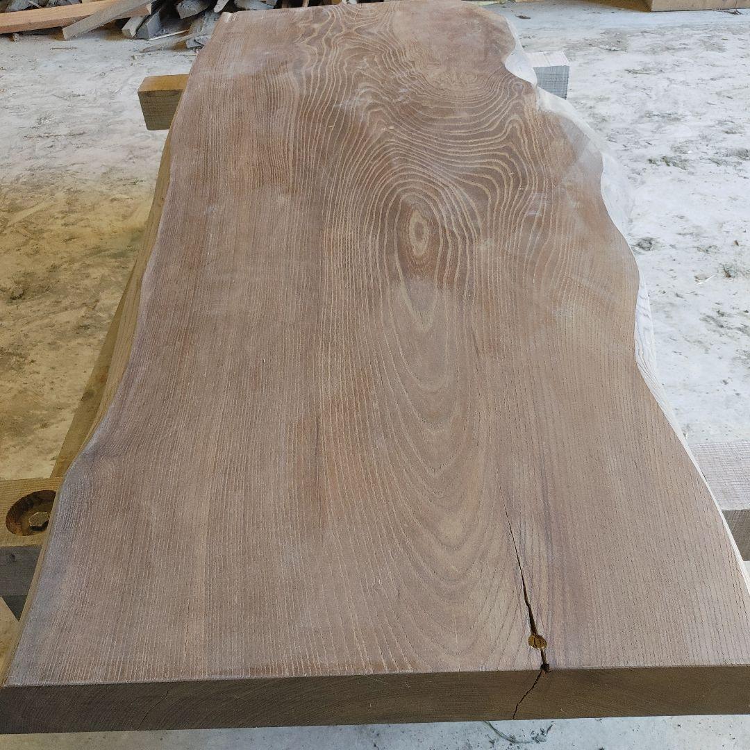 送料込み　一枚板　神代ケヤキ　銘木　無垢材　天板テーブルカウンターDIY番号40