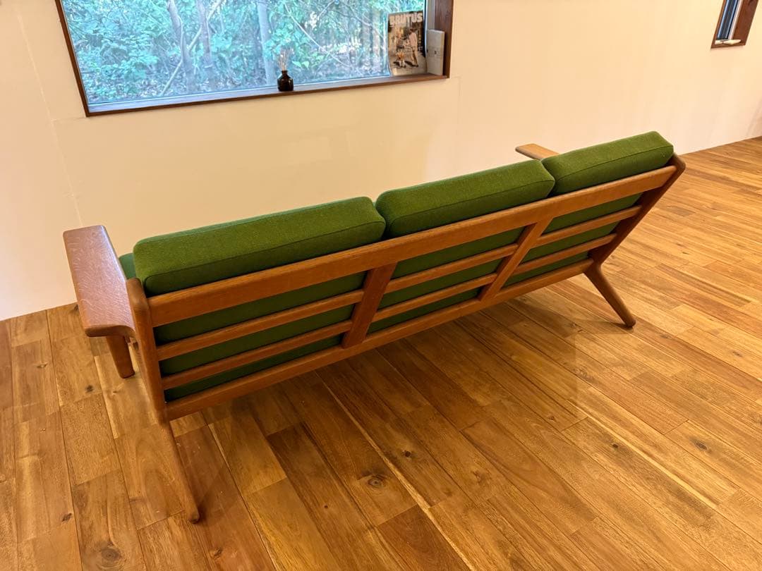 ハンス・J・ウェグナー GE290 3人掛けソファ