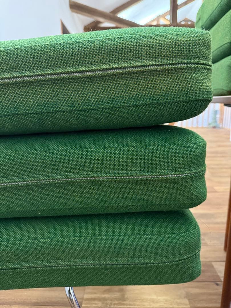 ハンス・J・ウェグナー GE290 3人掛けソファ