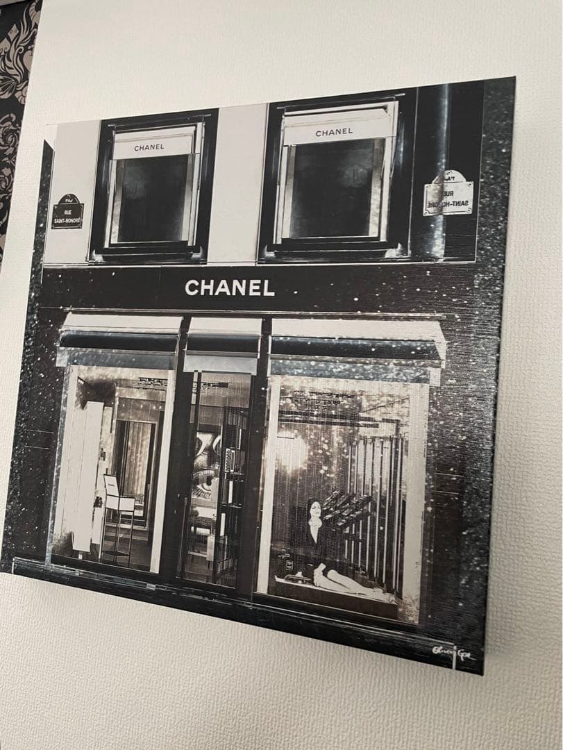 オリバー・ガルアート絵画 インテリア雑貨 シャネルショップデザイン