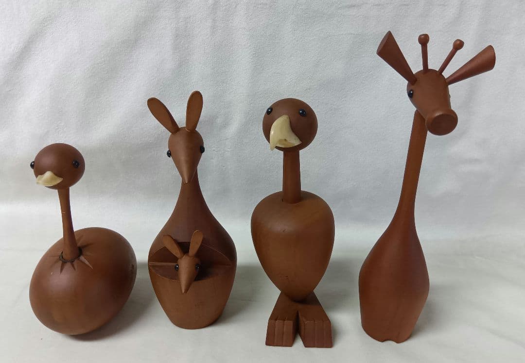 ロイヤルペット　千趣会　19体　北欧風　木彫り動物　置物　インテリアオブジェ