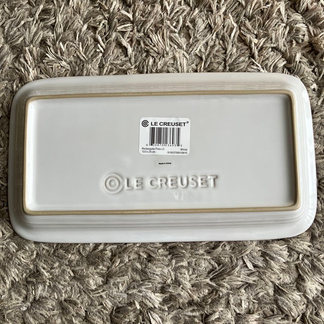 レクタンギュラープレート　桜　sakura ル・クルーゼ　LE CREUSET