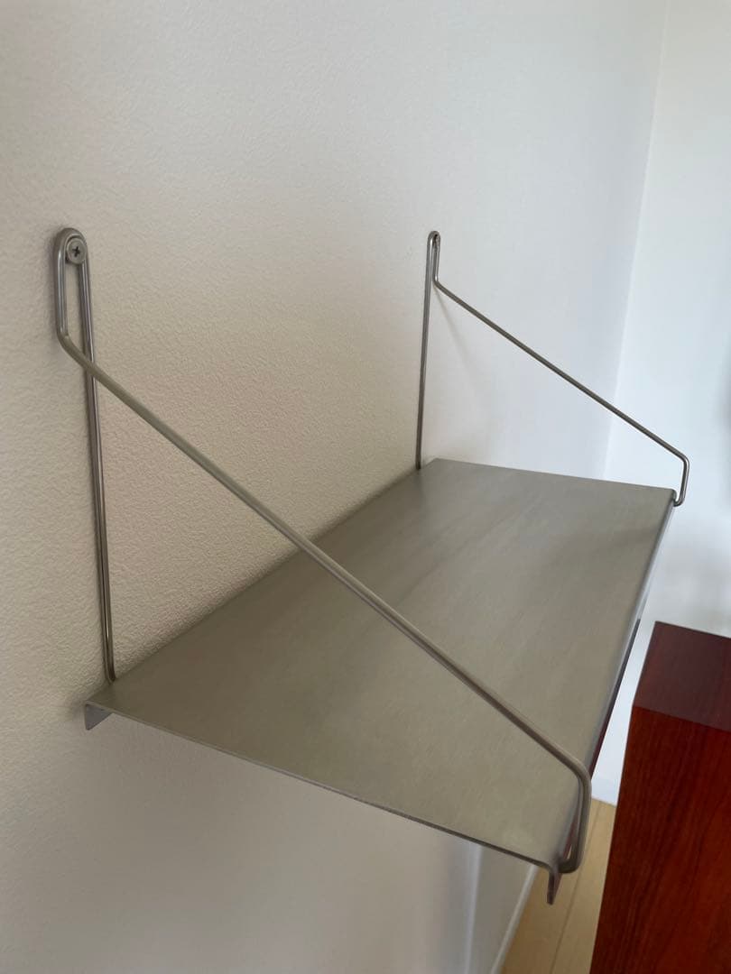 新品未使用【定価5万】FRAMA フラマ　ウォールシェルフ　壁付棚　スチール