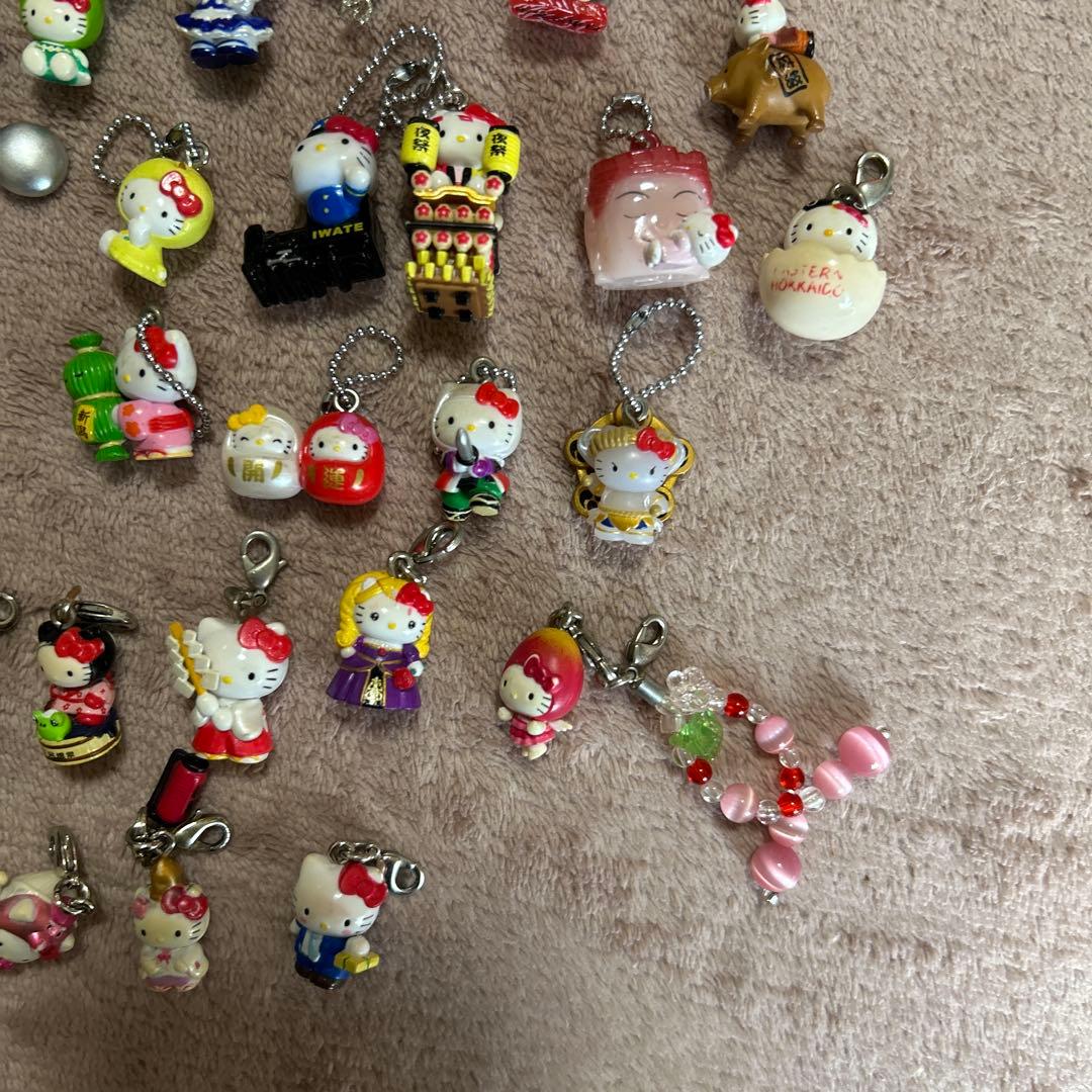 ご当地キティ　ストラップ　ファスナーマスコット45点セット