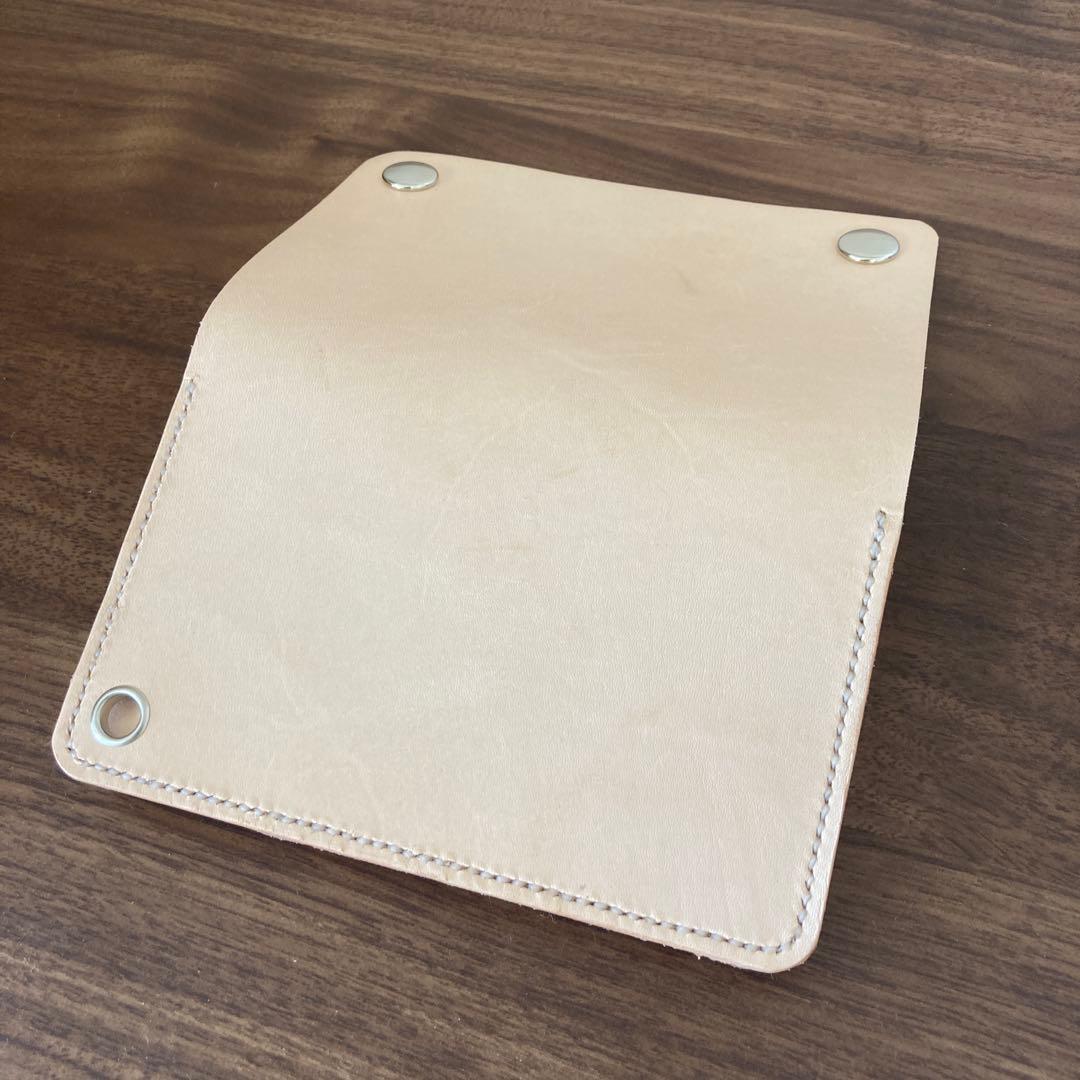 ☆ハンドメイド 272☆本革 牛革 ヌメ革 総手縫い ミドルトラッカーウォレット