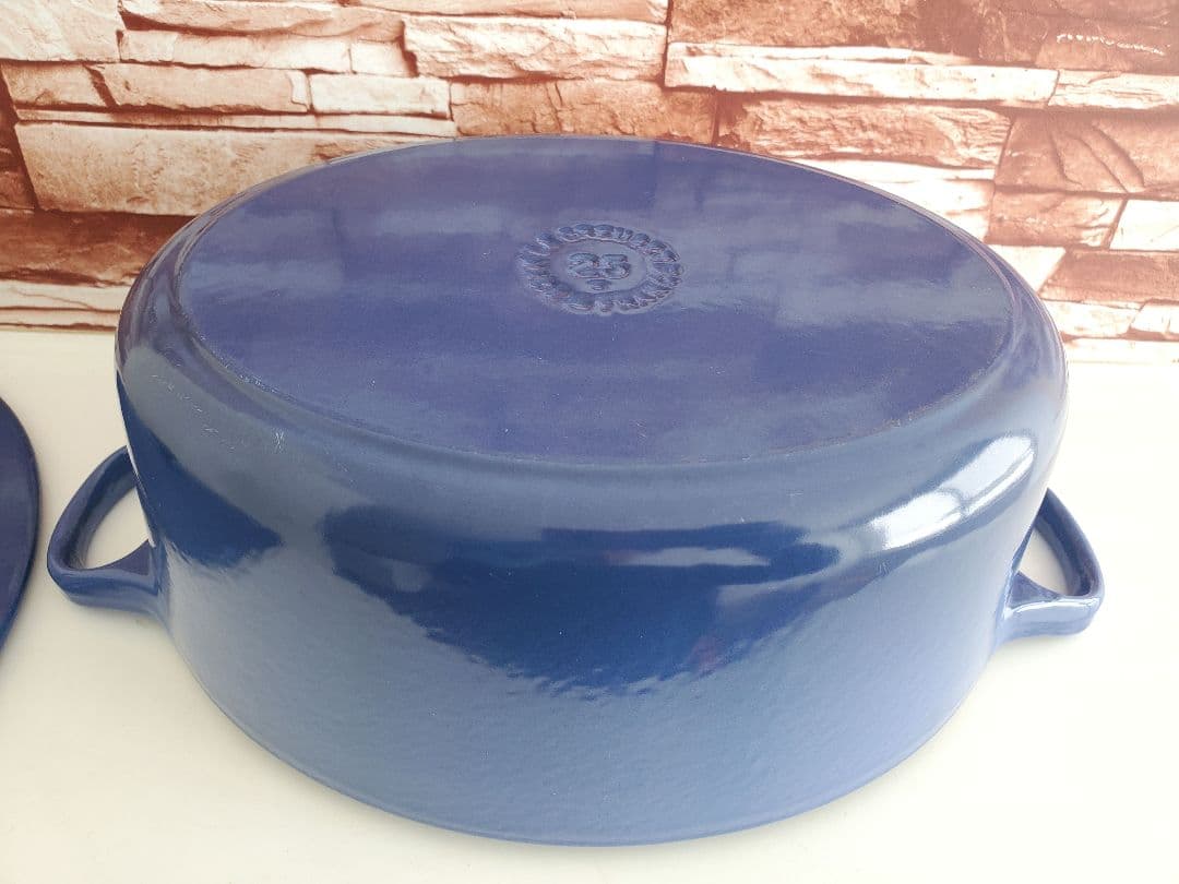 【週末価格】LE CREUSET　オーバル　25㎝　ル・クルーゼ