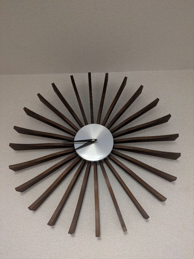 掛時計ジョージネルソン　フラッタークロック　ブラウン