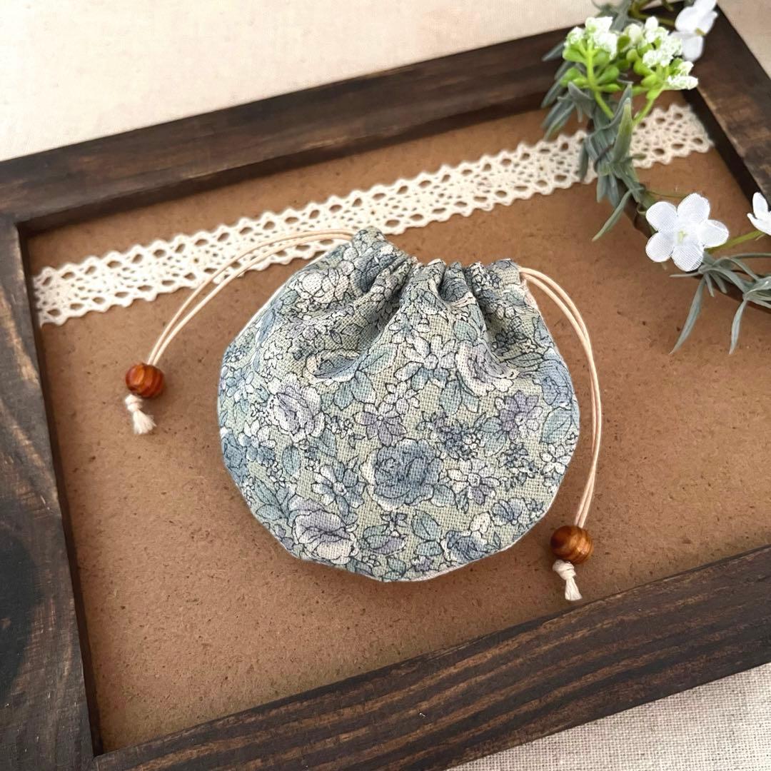 2409-10 手のひら巾着サシェ 香り袋 『I』　SOLD→ご注文承ります♡