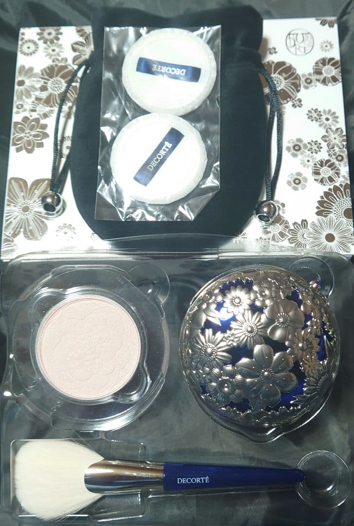 DECORTÉ マルセルワンダースコレクション　コスメデコルテフェイスパウダーⅹ