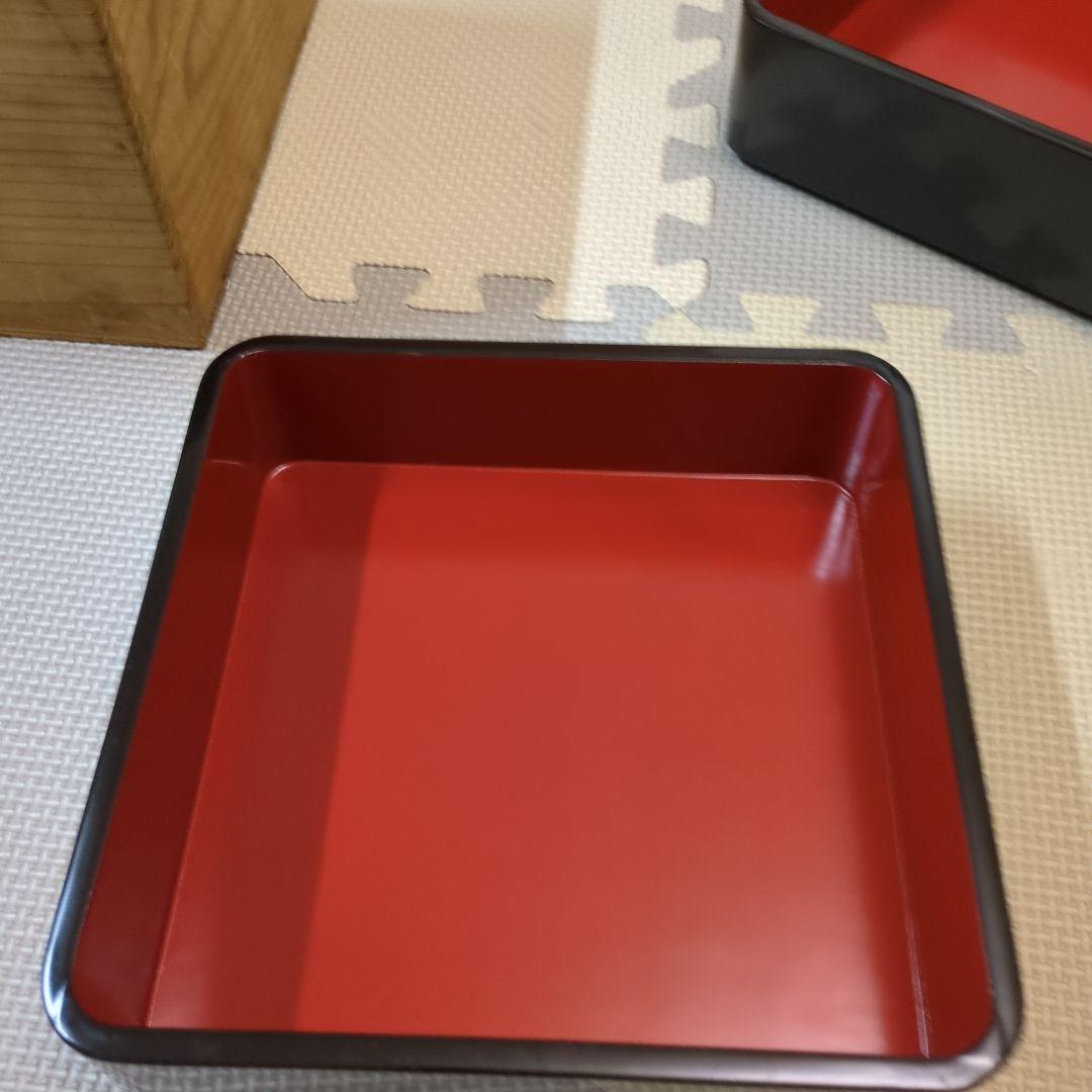 輪島塗　二段重　箱付き　お正月　おせち料理