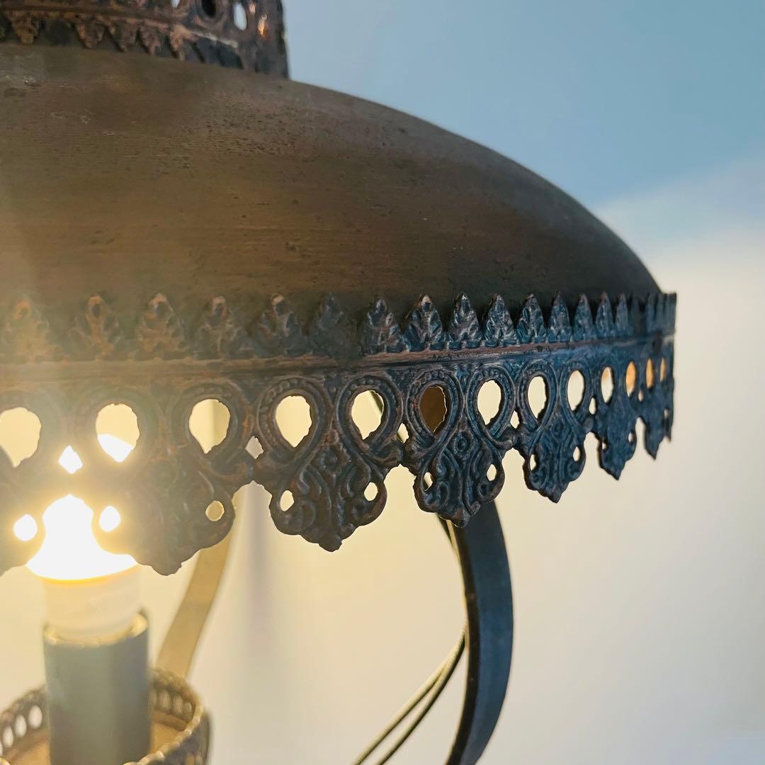 アンティーク 吊り下げランプ アイアン照明 レトロガラスペンダントランプ灯 電傘