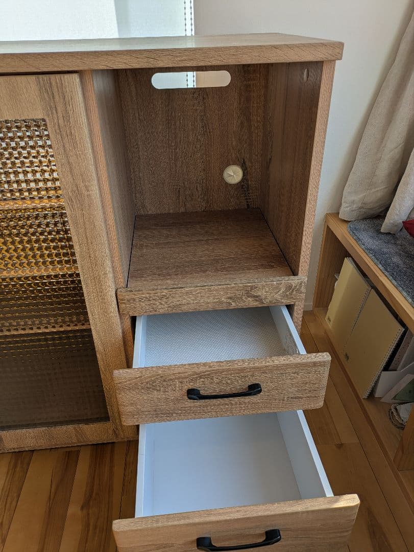 木製キャビネット ガラス扉 収納（ルオカ120KCカウンター）