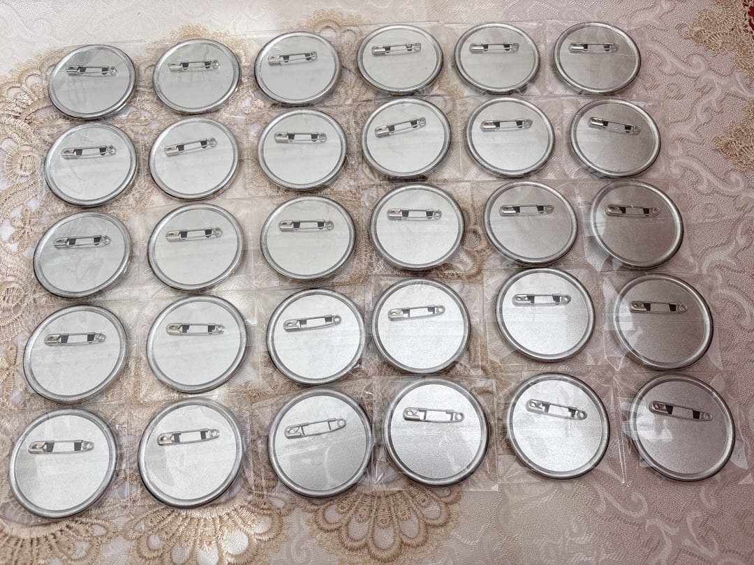 加賀美ハヤト 缶バッジ ROF-MAO 四神 - メルカリ