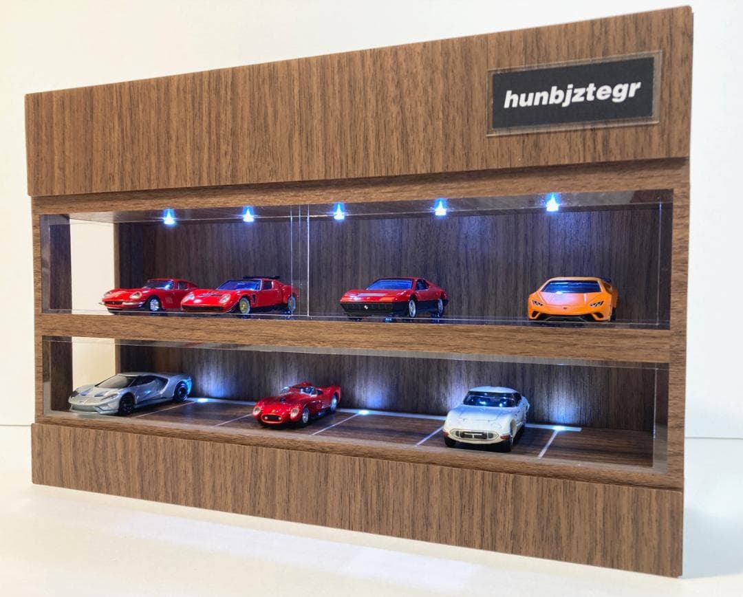 1/64展示16台可・W300ウォールナット・ディスプレーBOX /ネオジオラマ