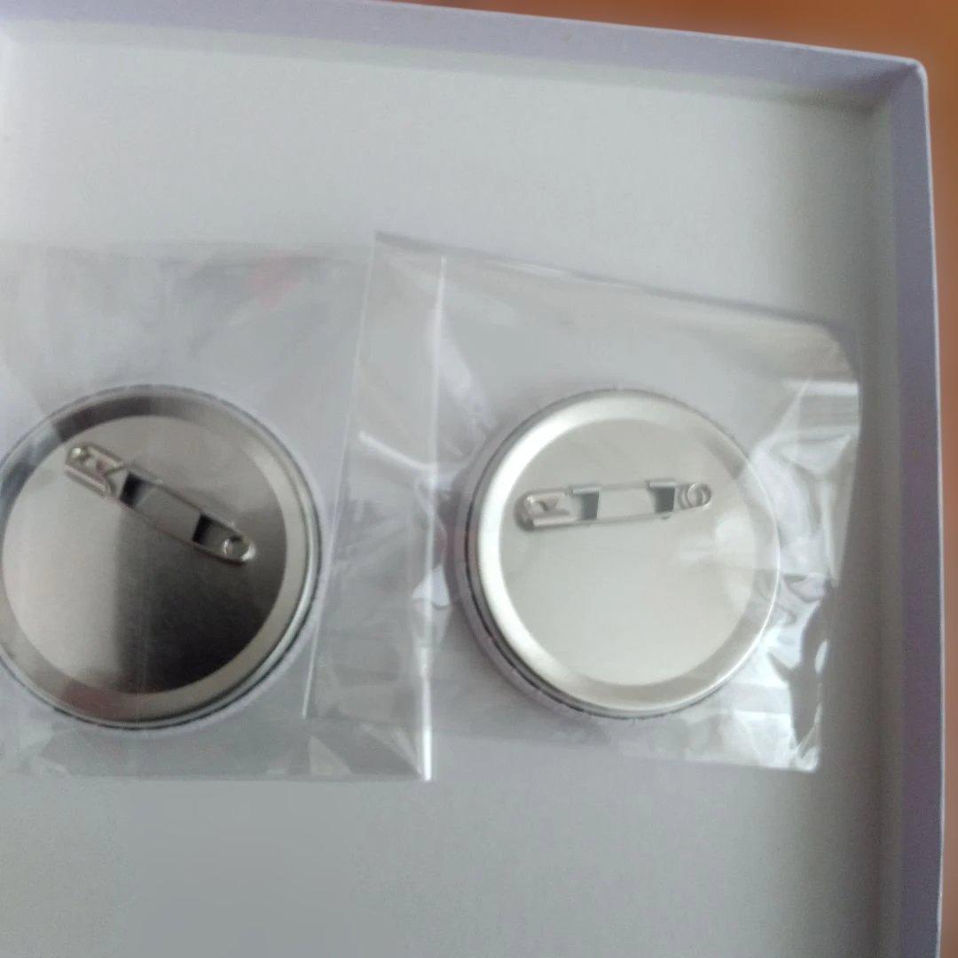 鬼滅の刃 プリロール 缶バッジ 冨岡義勇 童磨　2点セット　バラ売り可