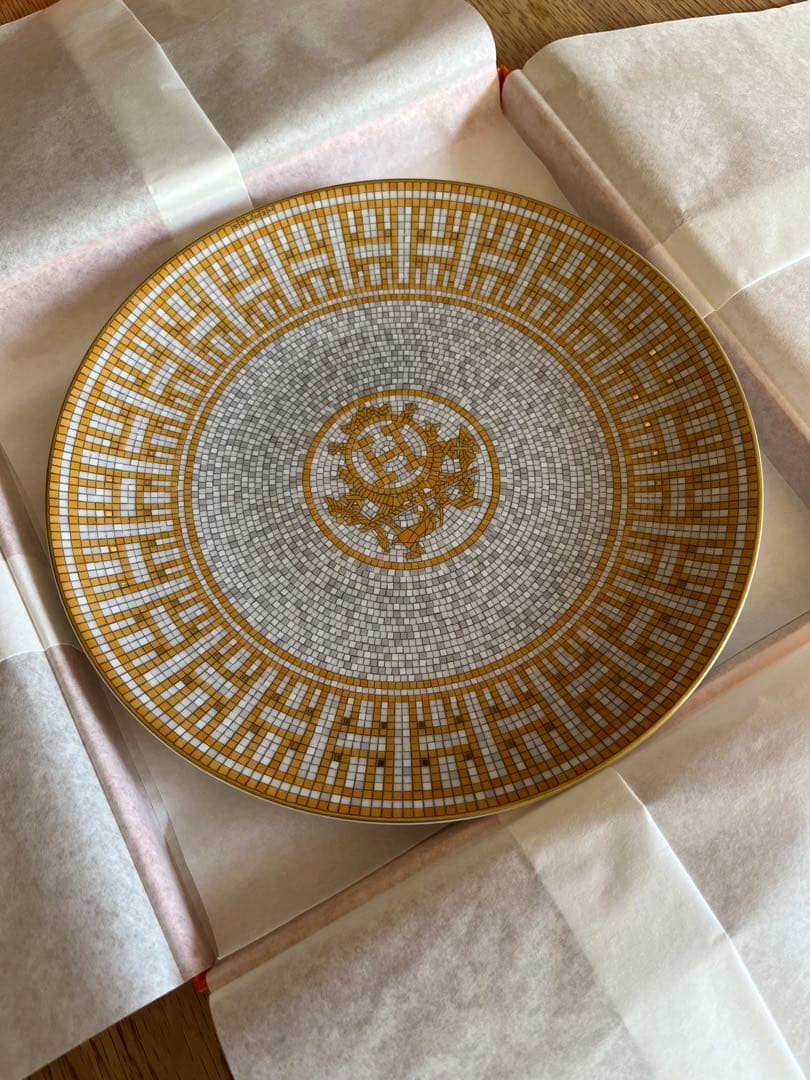 【新品】エルメス　デザートプレート 〈モザイク 24〉 ゴールド