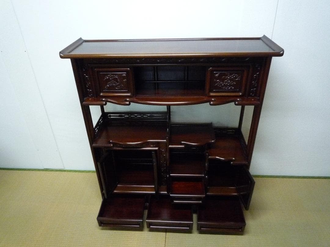 唐木家具　飾り棚