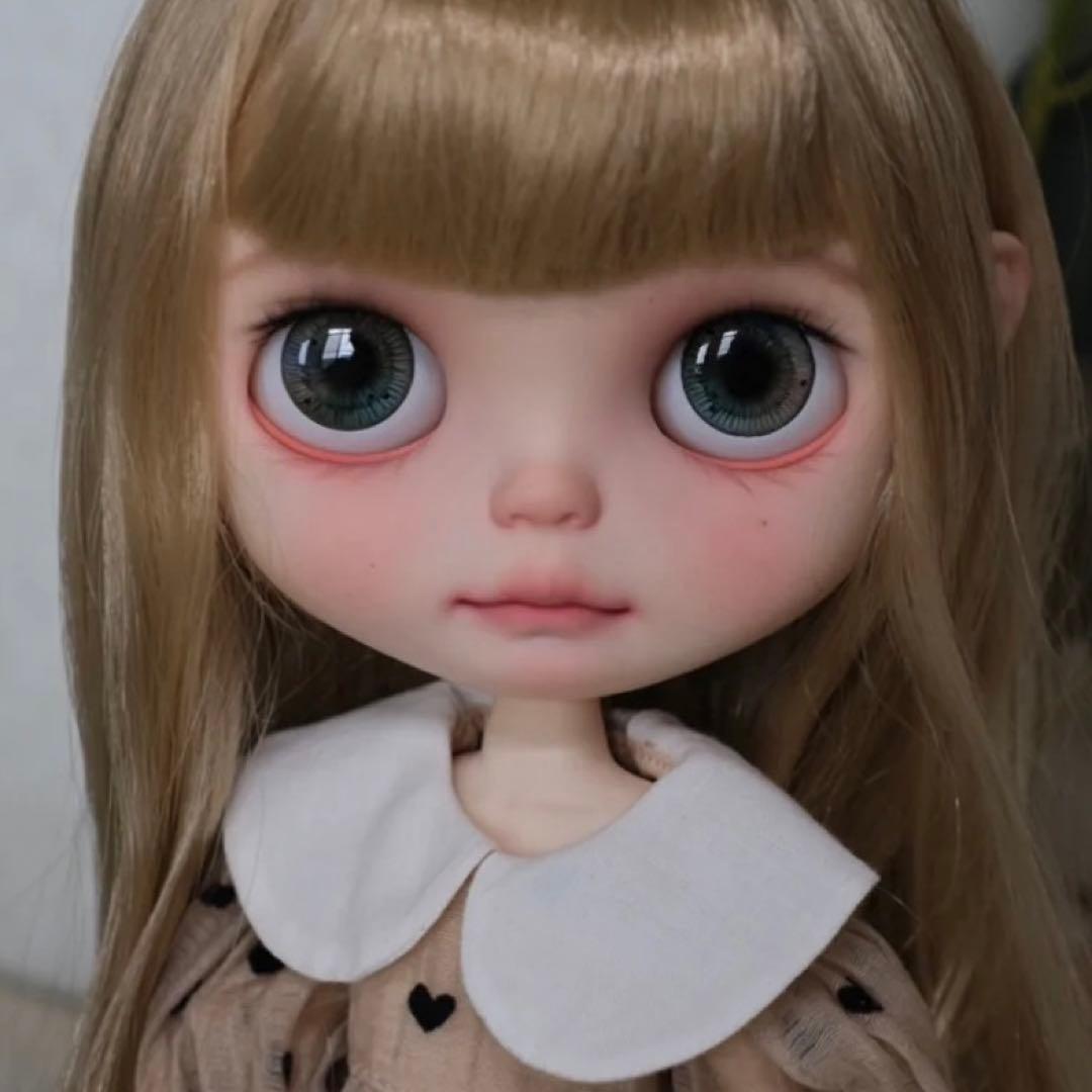 海外作家様カスタムブライス 人形 ドール かわいい 優しい 幼い