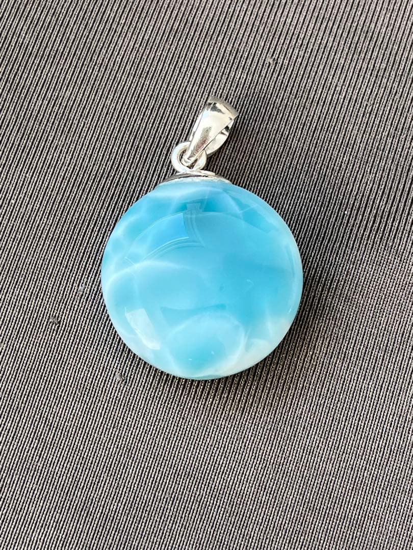 天然石☆高品質！ラリマーまる型ペンダントップ☆両面違って両面美しい！