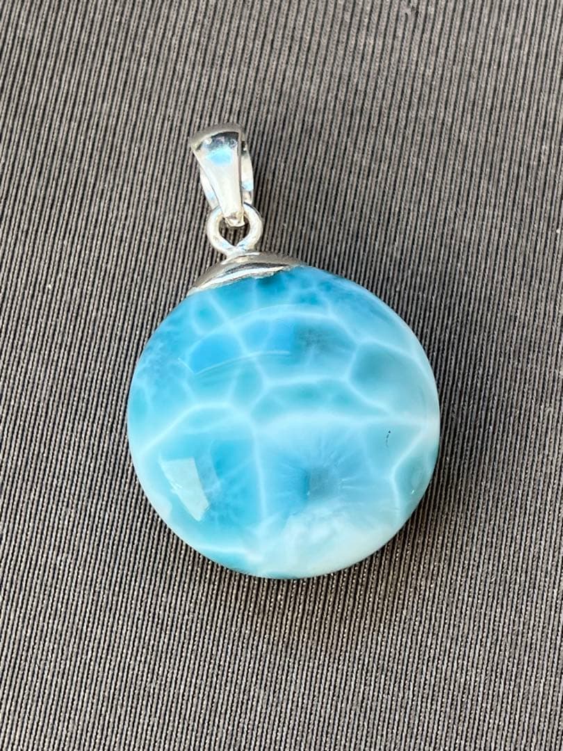 天然石☆高品質！ラリマーまる型ペンダントップ☆両面違って両面美しい！