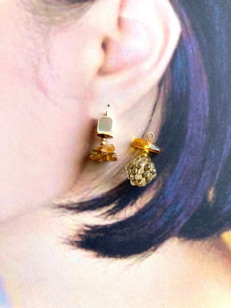 no.0043 黒斑入りのクォーツと蕾のボトル　一点物