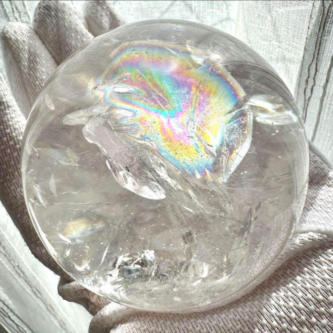 綺麗 虹入り ヒマラヤレインボー 水晶 丸玉 77.1mm ポーチ付き