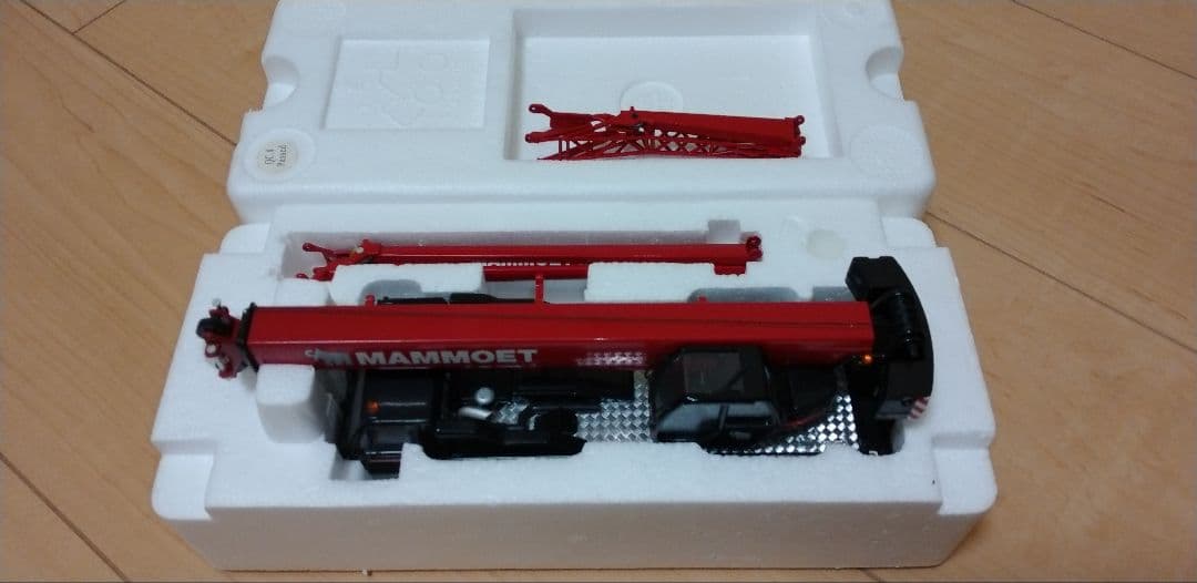 NZG製 DEMAG AC 35 マムートカラー - メルカリ