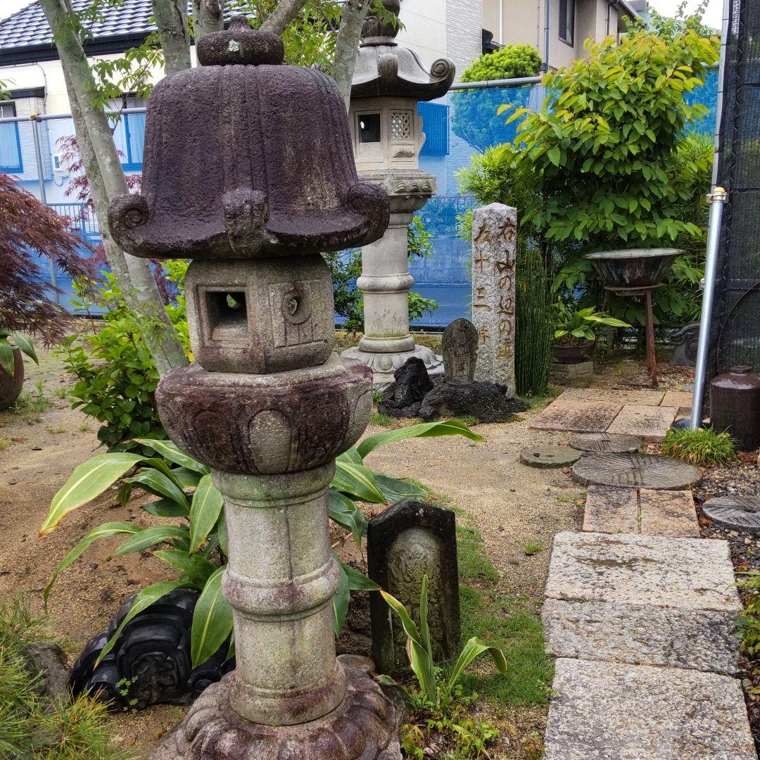 灯籠     利休(品名)