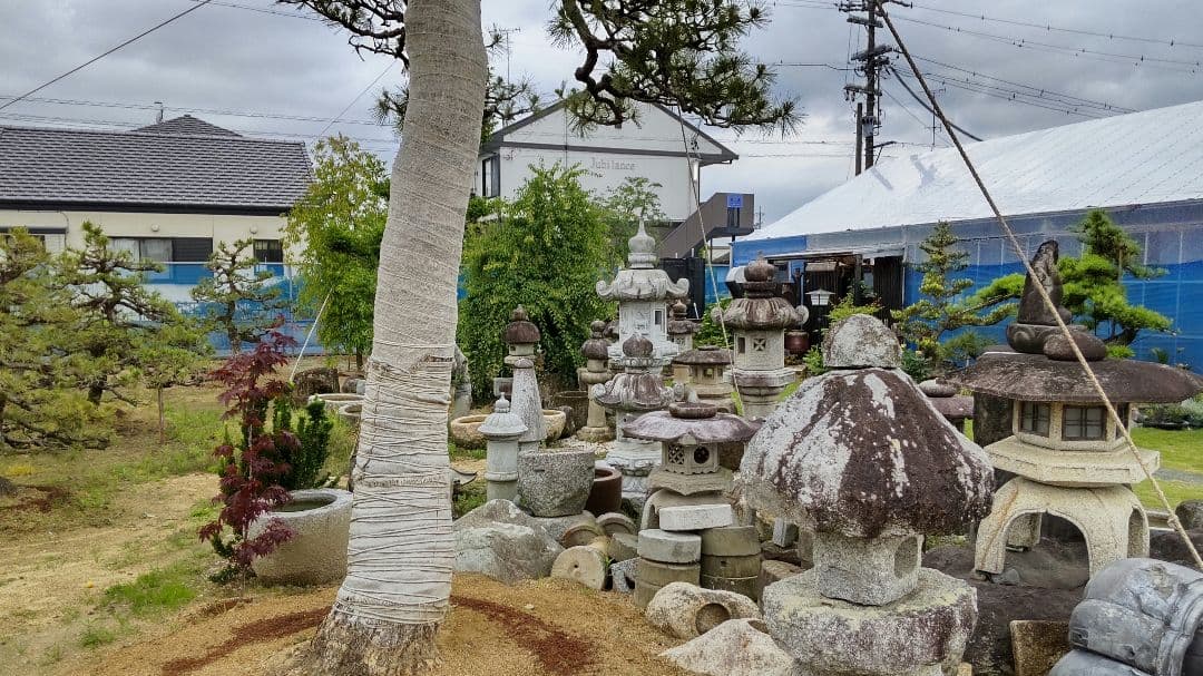 灯籠     利休(品名)