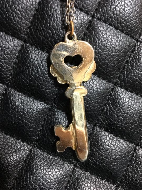 ハローレディリン ひみつの鍵 ペンダント - メルカリ