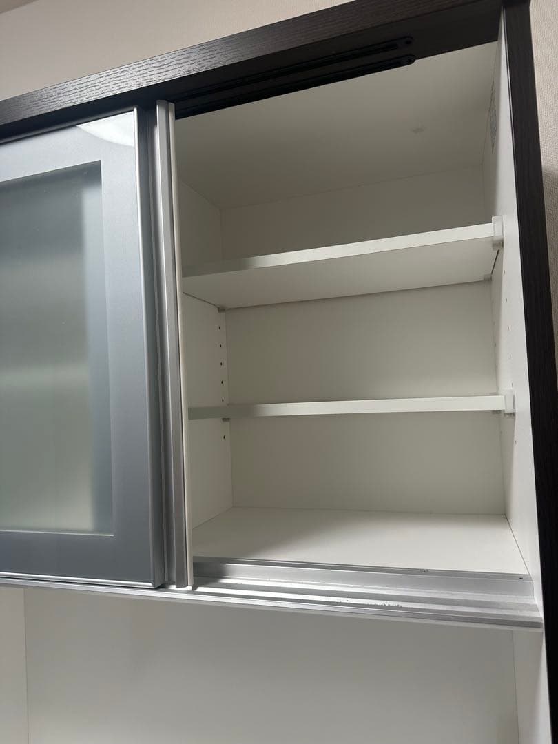 ニトリ　食器棚 ガラス扉付き【送料込み】