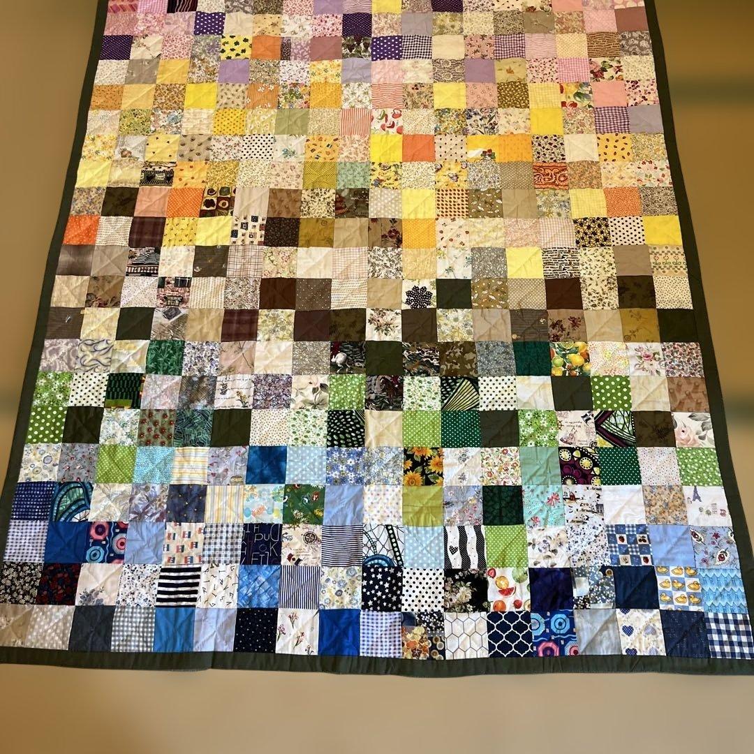 値下げ！手縫いパッチワーク　ベッドカバー(特大)　230×130㎝ おまけ付き