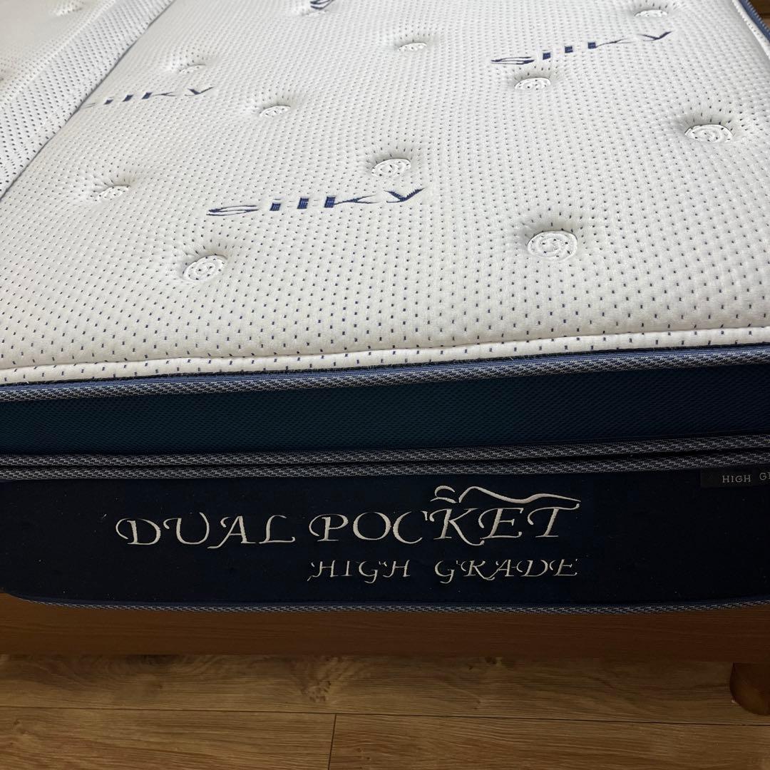 ニトリ クイーンマットレス デュアルポケット HGシルキー 直接受渡し可