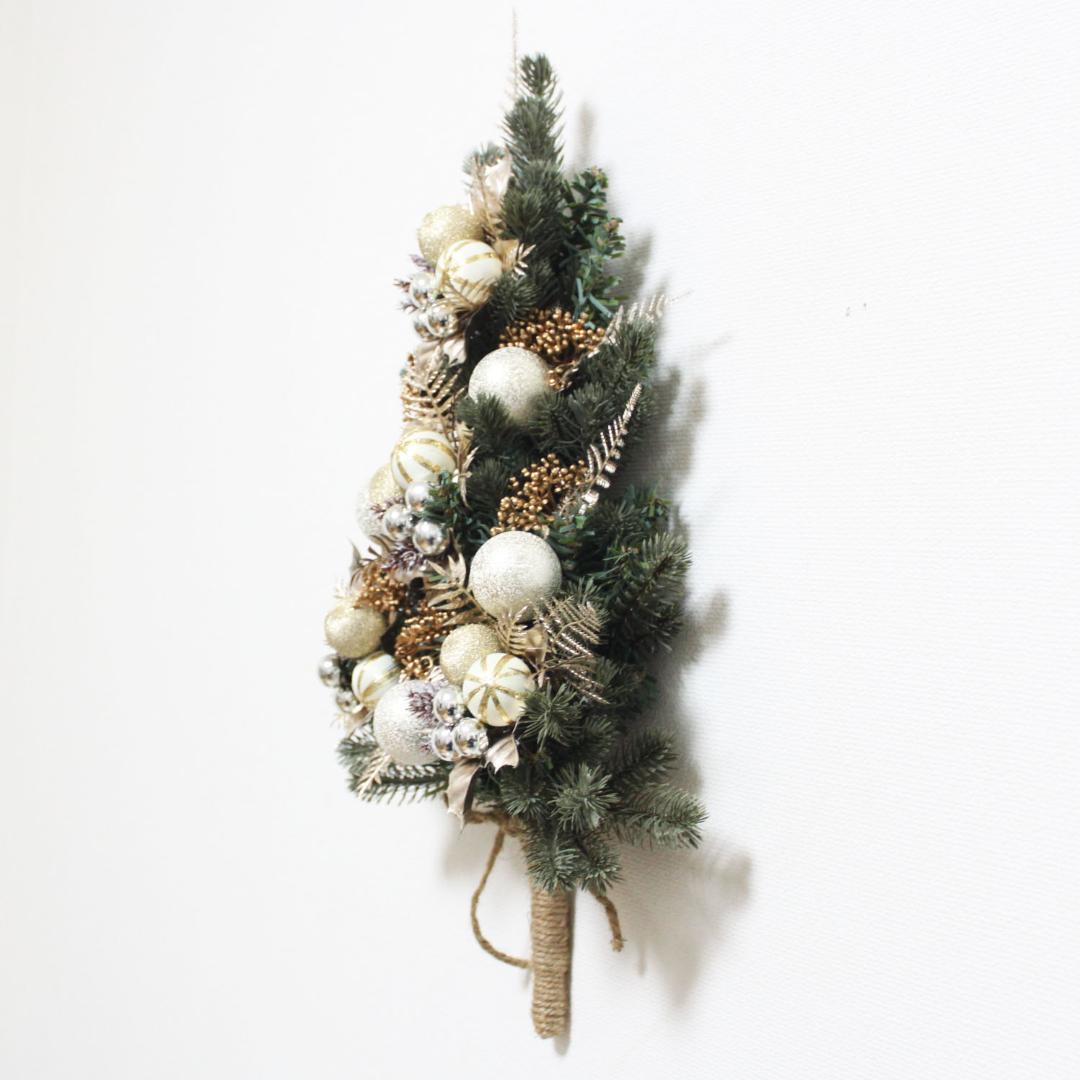 壁に掛けるクリスマスツリー リースタイプのクリスマスツリー Z1051