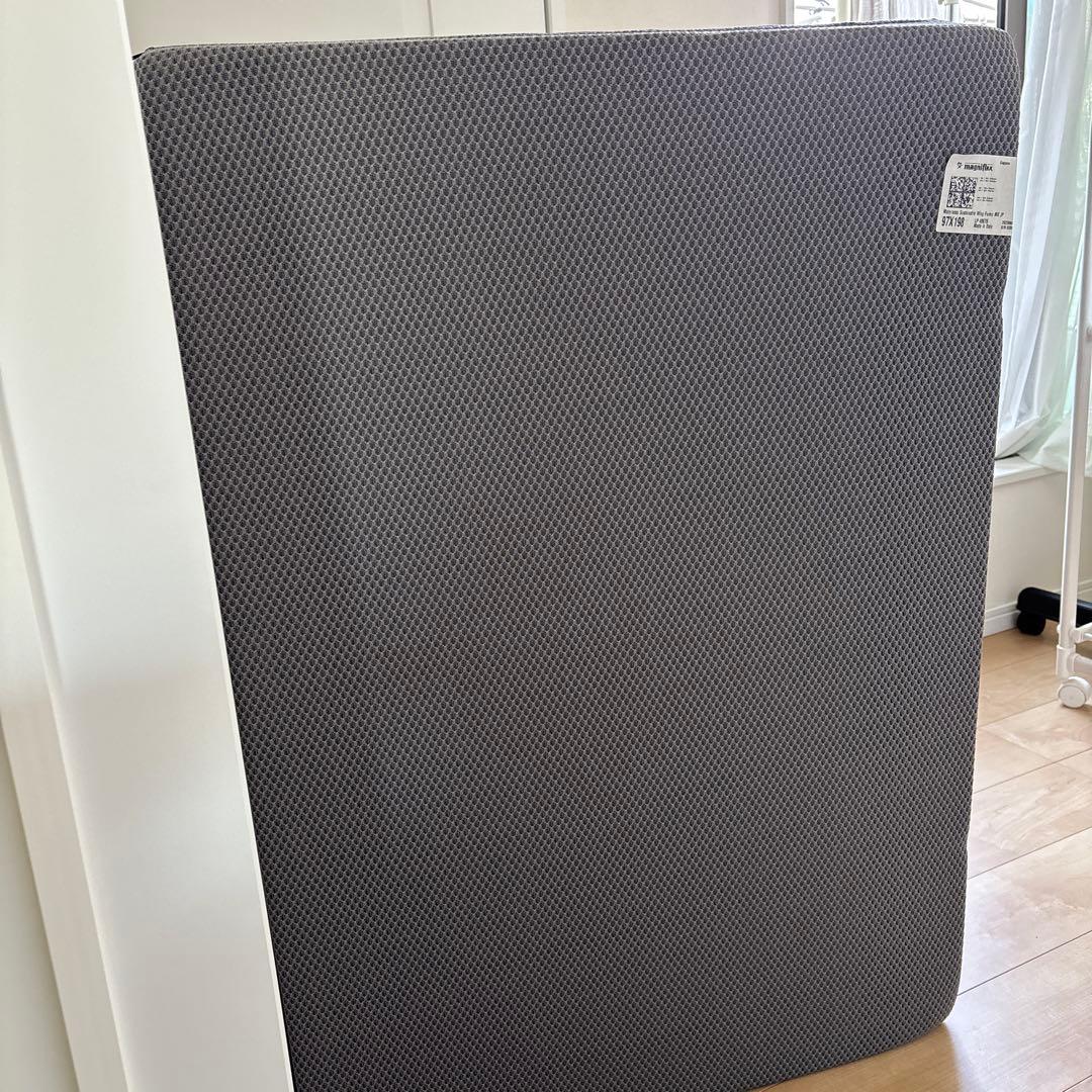 マニフレックス　サスティナブルウィング　マットレス シングル　グレー