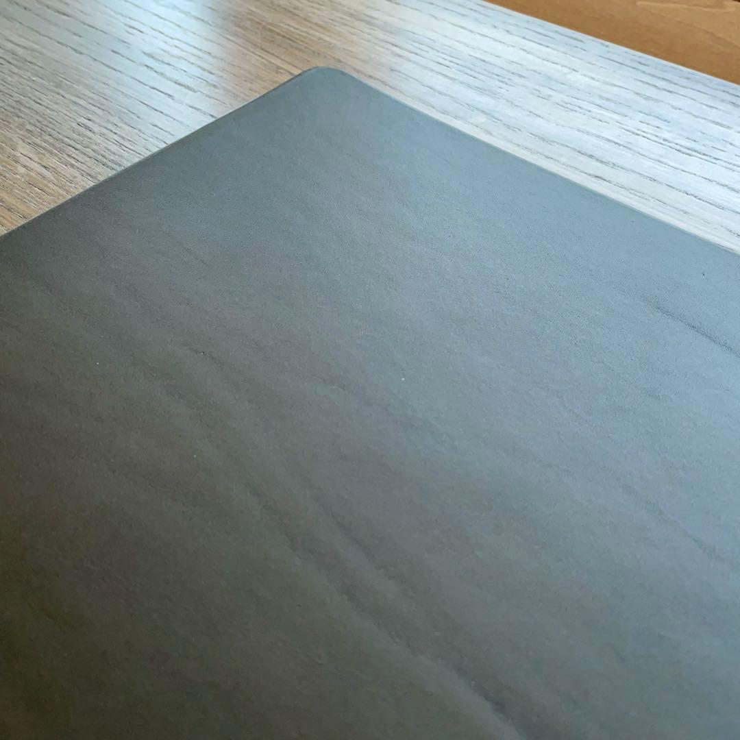 《380mm × 280mm》レザーデスクマット（オリーブ）