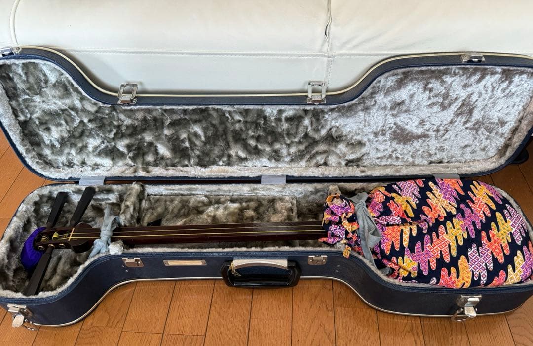 三味線(ケース付き)