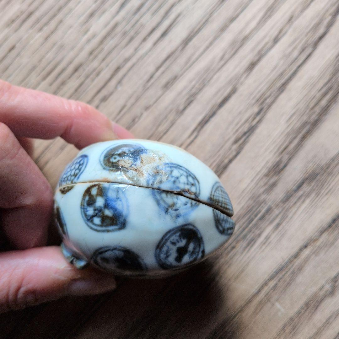 古伊万里 丸紋染付 桃形 蓋付き香合 木箱付き - メルカリ