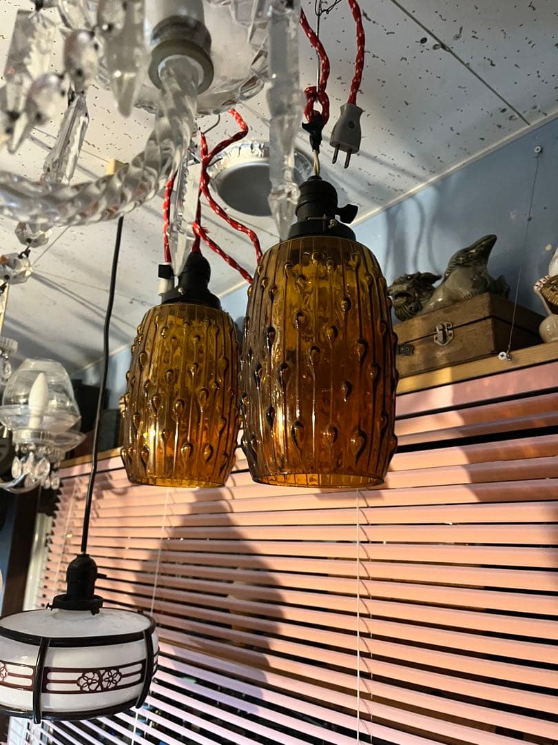 アメリカンヴィンテージライト アンバーガラス製ペンダントランプ レトロペンダント