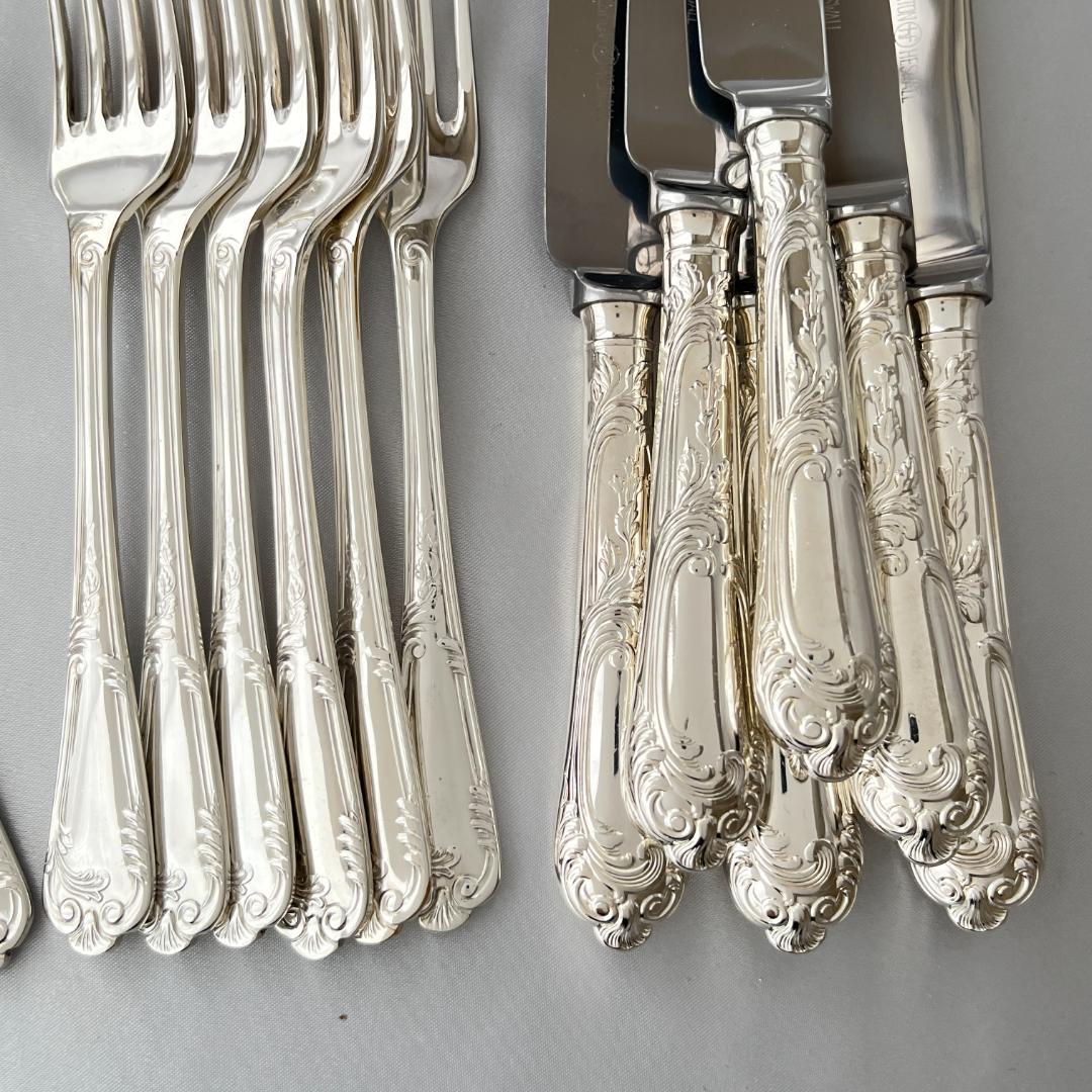 【Hugh Foulerton】デザートセット 6名用31本組 サーバー付