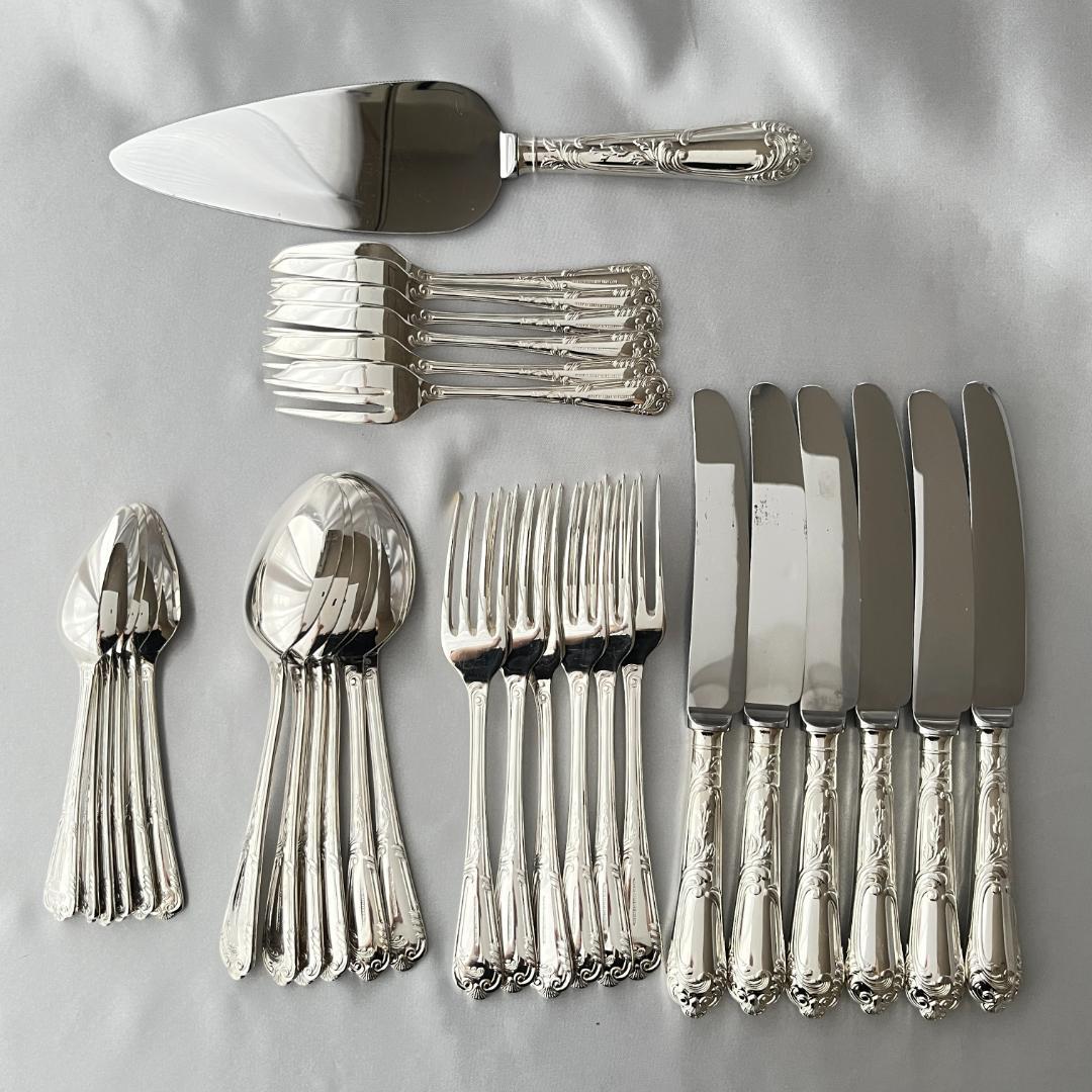 【Hugh Foulerton】デザートセット 6名用31本組 サーバー付