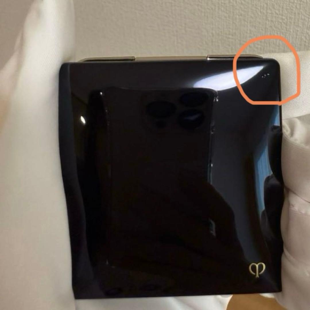 未使用　クレドポーボーテプードルコンパクトエサンシエルn （エレガントスリム）