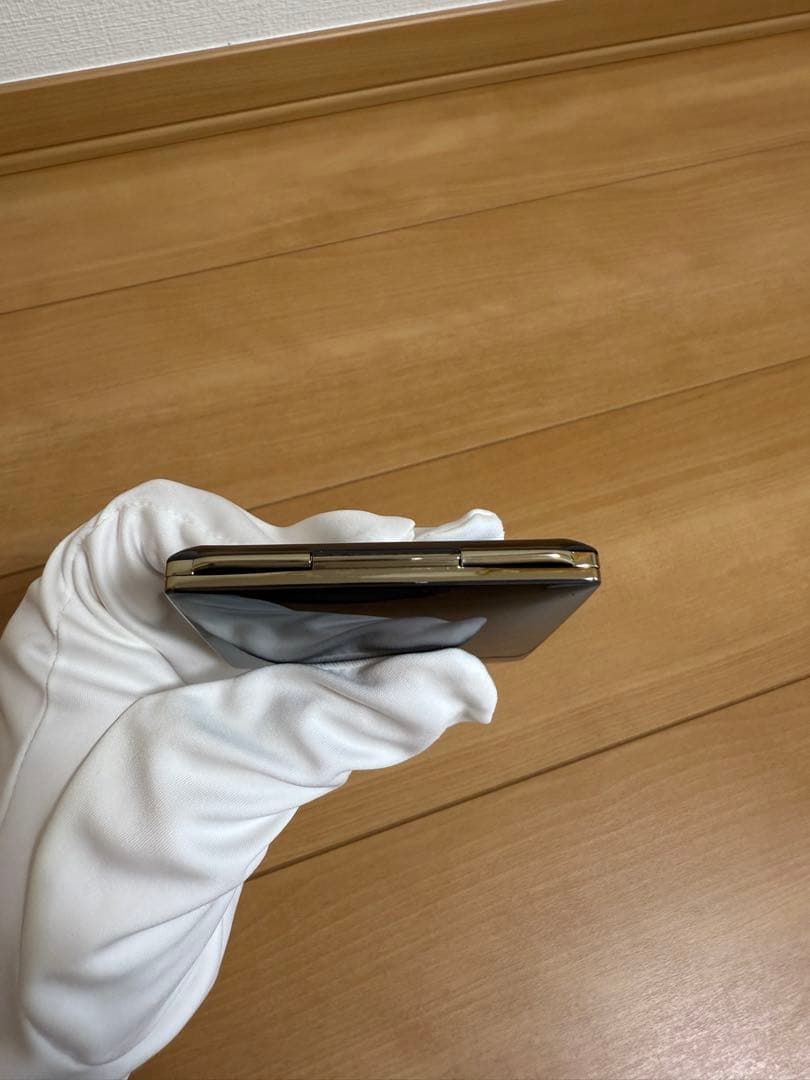 未使用　クレドポーボーテプードルコンパクトエサンシエルn （エレガントスリム）