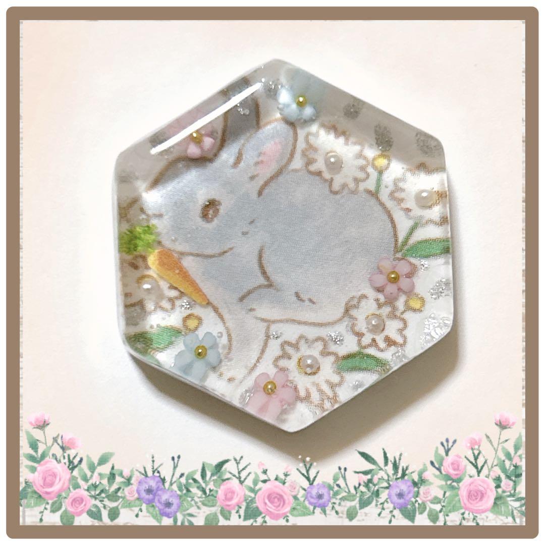 No 8❣️にんじん大好きうさぎレジンヘアゴム❣️٩(๑❛ᴗ❛๑)۶❣️