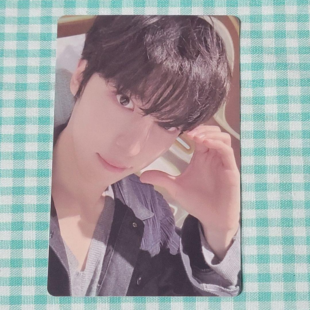 ATEEZユノ JPFC限定トレカ - メルカリ