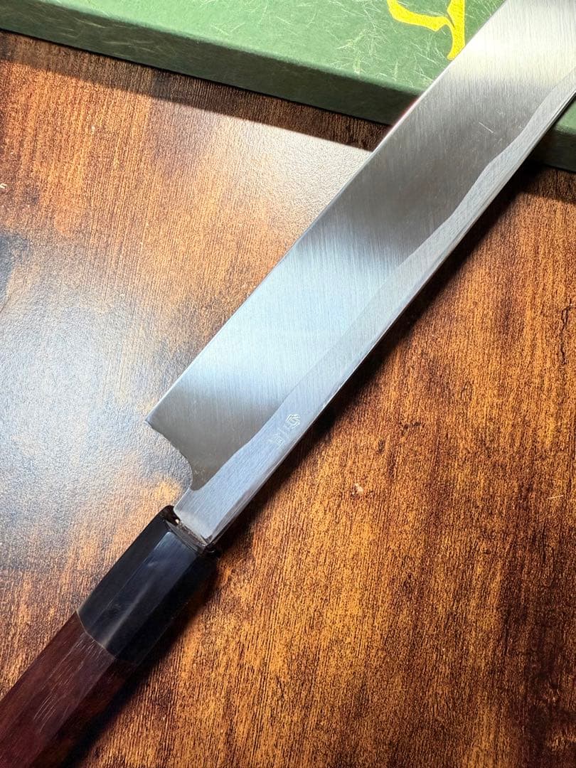 堺打刃物】刺身 柳刃 白ニ鋼 包丁 尺一寸 紫檀水牛八角柄 - メルカリ