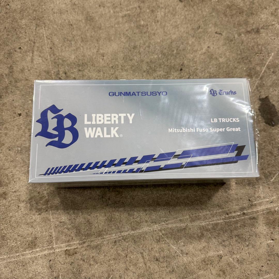 GCD 1/64 東京オートサロン2026 LBWK トラック 三菱ふそう - メルカリ