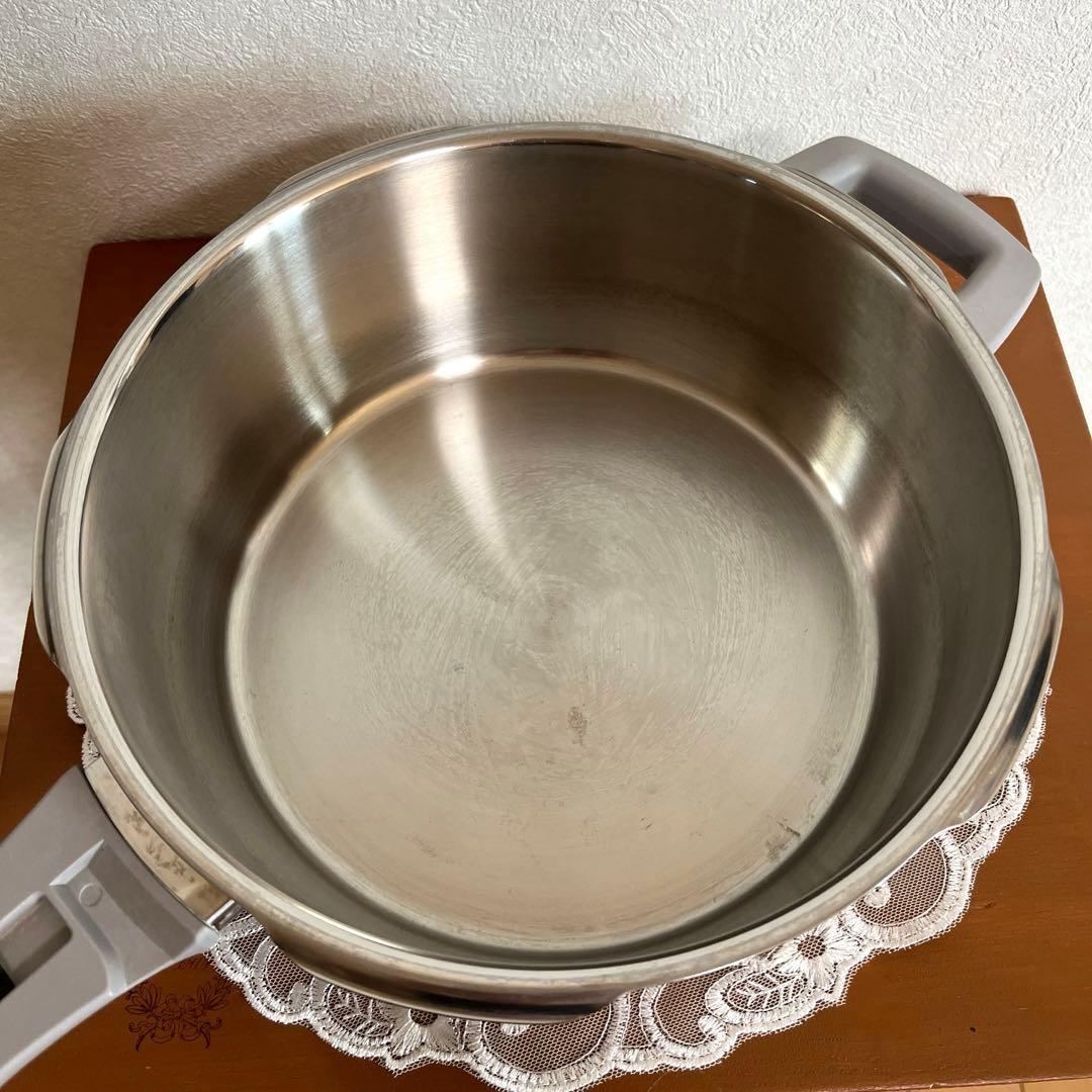 タッパーウェア　圧力鍋　レインボークッカー　3.0ℓ 中古品